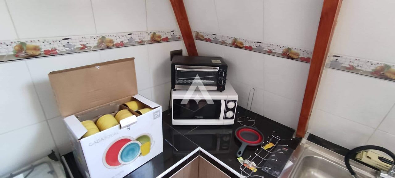 Casas para 7-9-14 y 23 personas en puertas del mar a 5 minutos del faro en automóvil