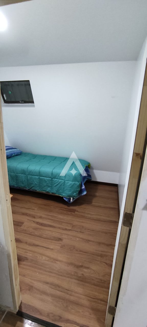 Casas para 7-9-14 y 23 personas en puertas del mar a 5 minutos del faro en automóvil