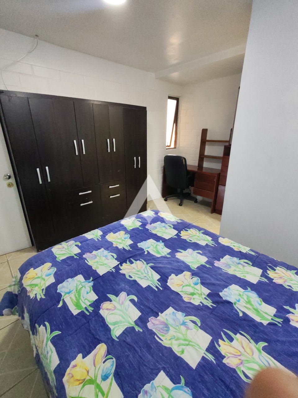 Casas para 7-9-14 y 23 personas en puertas del mar a 5 minutos del faro en automóvil