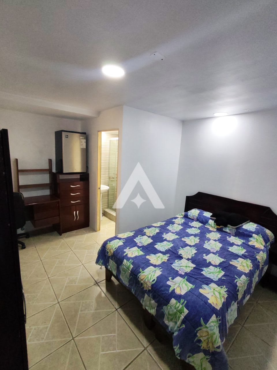 Casas para 7-9-14 y 23 personas en puertas del mar a 5 minutos del faro en automóvil