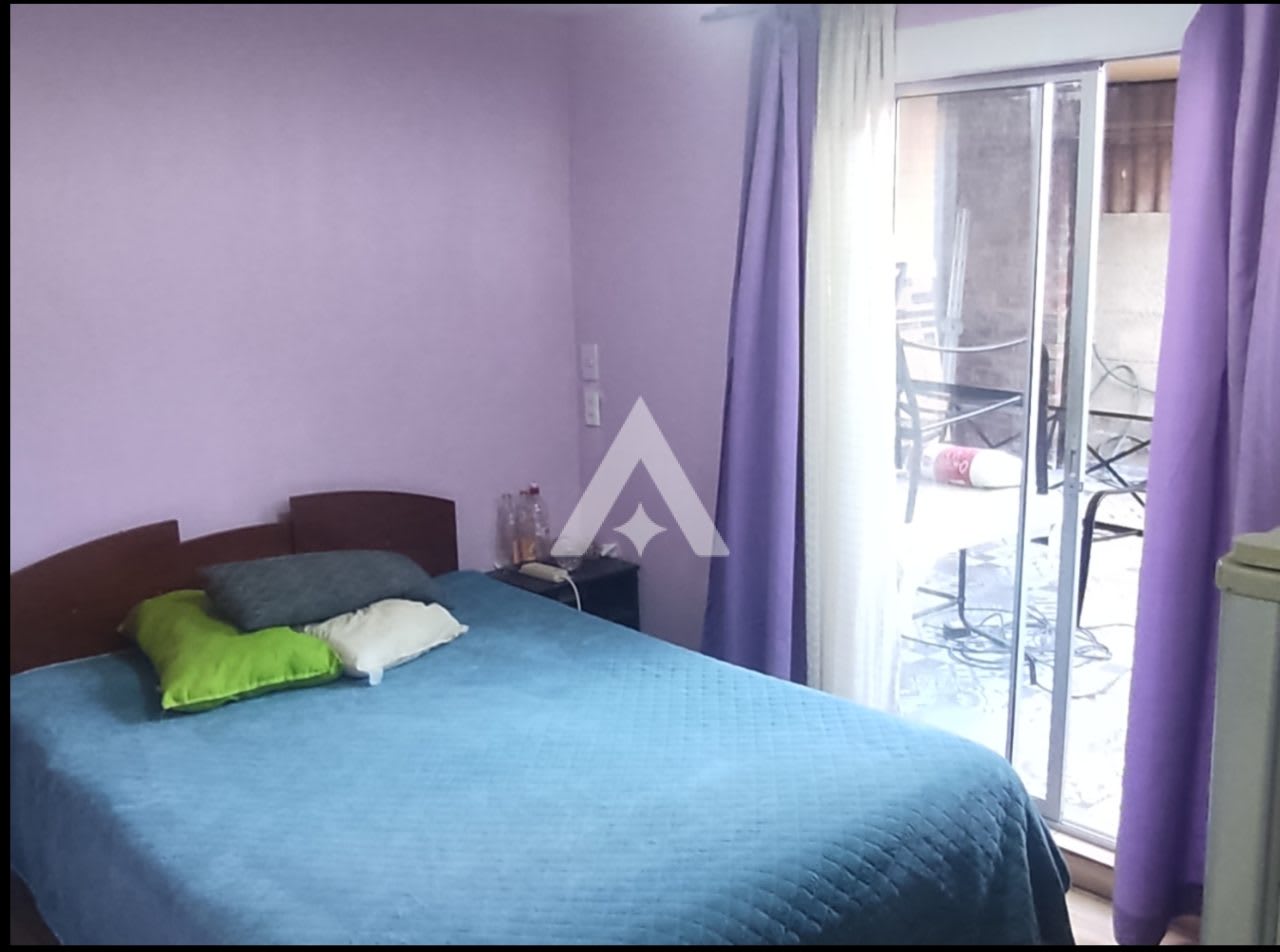 Casas para 7-9-14 y 23 personas en puertas del mar a 5 minutos del faro en automóvil