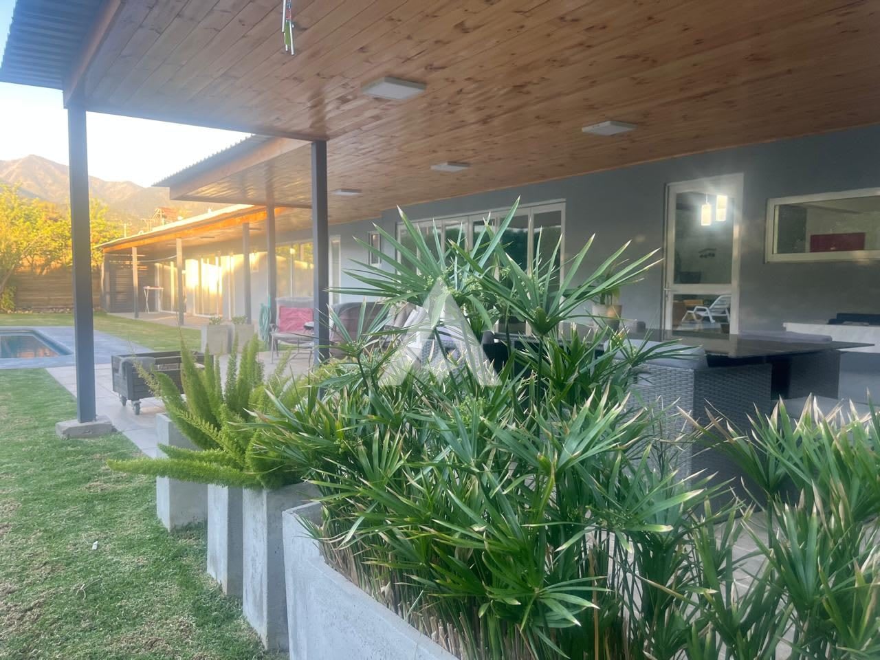 Casa de campo de 6 habitaciones en olmué